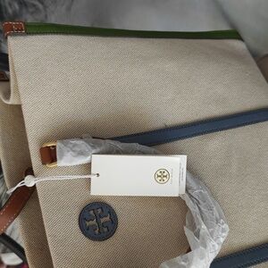 🆕🌈☘️Tory Burch Blake Canvas jumbo Tote/shoulder bag/large